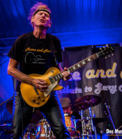 Bernd Koegler playing Gary Moore's original Gibson Les Paul Goldtop